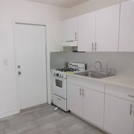 Image 4 - 501 Northwest 30th Street, Miami, FL 33127, USA - Apartment for rent
