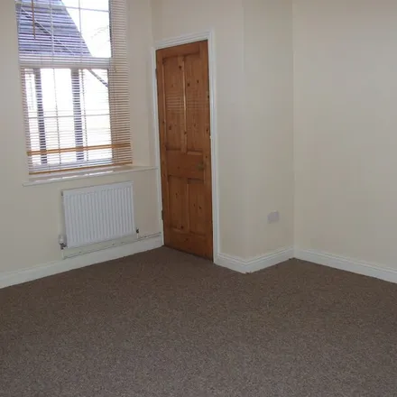 Image 2 - Barbourne Bicycles, Barbourne Road, Worcester, WR1 1SA, United Kingdom - Apartment for rent