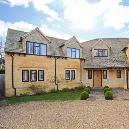 Buy this 5 bed house on Cotswold School in Piece Hedge, Bourton-on-the-Water