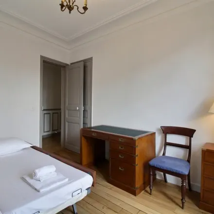 Rent this 4 bed apartment on 96 Avenue Mozart in 75016 Paris, France