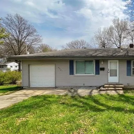 Buy this 3 bed house on 5521 North Highland Avenue in Kansas City, MO 64118