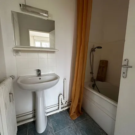 Rent this 1 bed apartment on 2 Rue du Général de Gaulle in 59139 Wattignies, France
