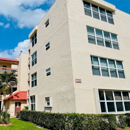 Rent this 2 bed condo on unnamed road in Davie, FL 33324
