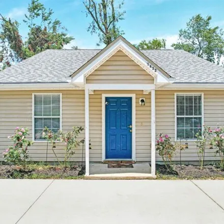 Buy this 3 bed house on 1496 Hernando Drive in Tallahassee, FL 32304