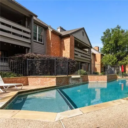 Rent this 2 bed condo on 256 Jefferson Parkway in Fort Worth, TX 76107