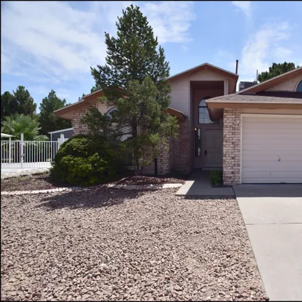 Image 3 - 3012 Silver Lake Place, El Paso, TX 79936, USA - House for rent