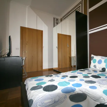 Rent this 4 bed room on Via Privata Santa Giovanna D'Arco in 20124 Milan MI, Italy