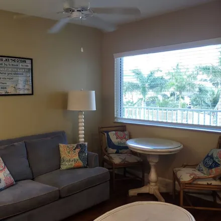 Image 5 - Fort Myers Beach, FL, 33931 - Condo for rent