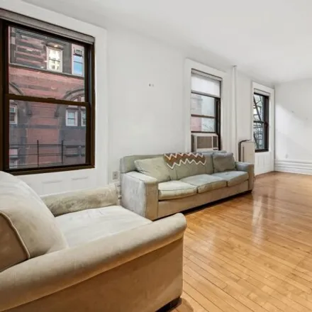 Image 3 - 523 West 121st Street, New York, NY 10027, USA - Apartment for sale
