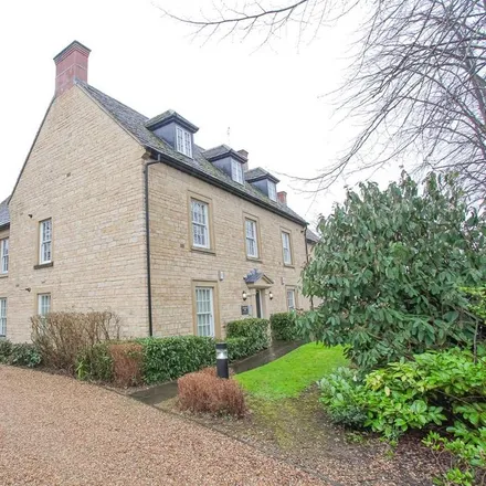 Rent this 2 bed apartment on Woodstock Road in Witney, OX28 1EA