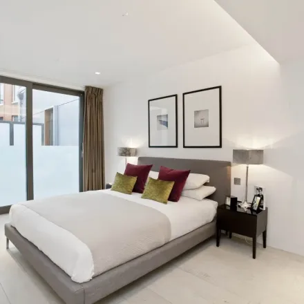 Rent this 2 bed apartment on Blank Street Coffee in 22 Noel Street, London