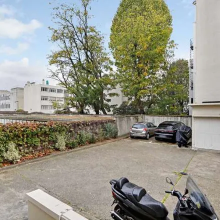 Image 3 - 45 Rue de Chézy, 92200 Neuilly-sur-Seine, France - Apartment for rent