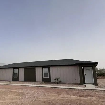 Buy this 2 bed house on 2441 Holly Avenue in Alamogordo, NM 88310