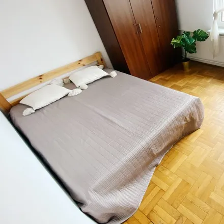 Image 2 - Osowska 68, 04-332 Warsaw, Poland - Room for rent