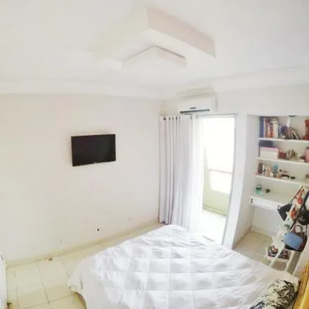 Buy this 4 bed apartment on Rua Presidente Vargas in Centro, Americana - SP