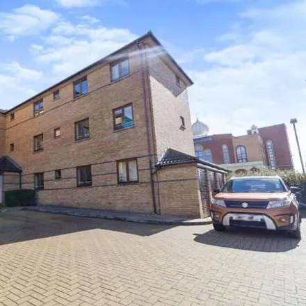 Buy this 2 bed apartment on Marine Court in Fenny Stratford, MK6 5LW