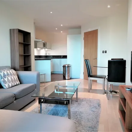 Rent this 1 bed apartment on Aquarius House in 15 A202, London