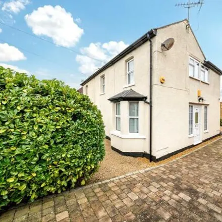 Image 1 - Regis Close, Shinfield, RG2 8TA, United Kingdom - Duplex for sale