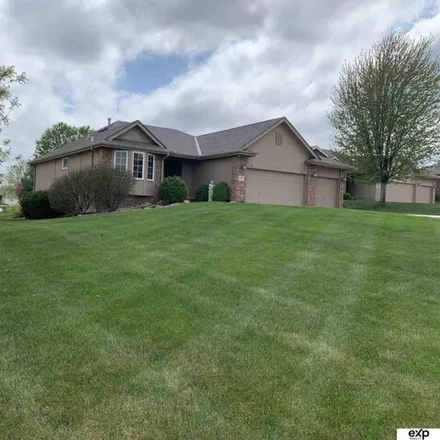 Buy this 3 bed house on 5466 North 167th Street in Douglas County, NE 68116