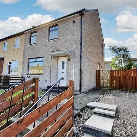 Rent this 2 bed duplex on Beath View Road in Cowdenbeath, KY4 9RJ
