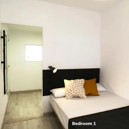 Rent this 1 bed room on Calle Hachero in 22, 28053 Madrid