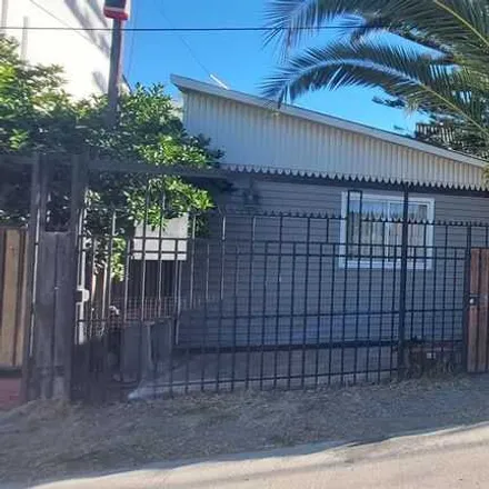 Buy this 2 bed house on Avenida Las Américas in 245 0934 Villa Alemana, Chile