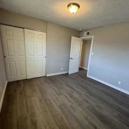 Rent this 3 bed apartment on 2502 West Larkspur Drive in Phoenix, AZ 85029