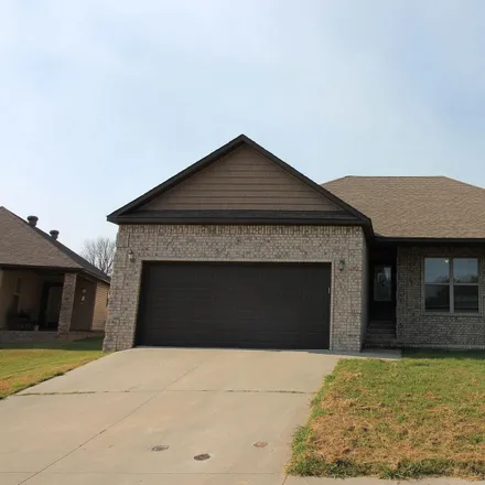 Buy this 3 bed house on 26 Ashcraft Court in Paragould, AR 72450