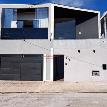 Buy this 3 bed house on Rua Doutor José Marquinho in Varginha - MG, 37014-470