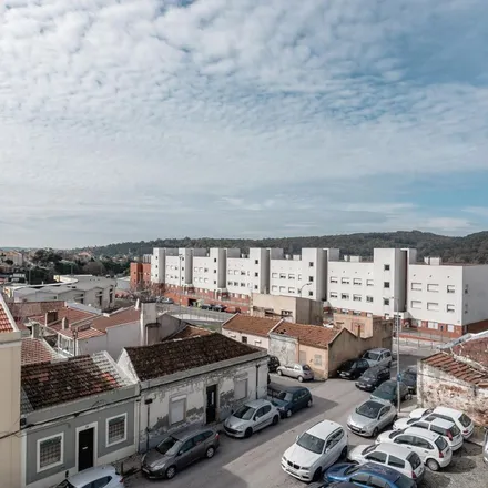 Image 4 - Rua do Garcia (à Cascalheira), 1070-221 Lisbon, Portugal - Apartment for rent