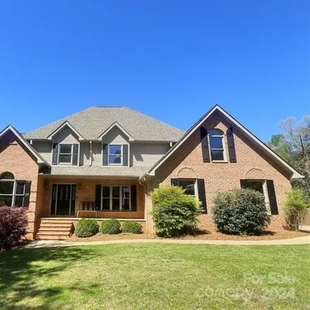 Buy this 4 bed house on 190 Deer Run Circle in Boiling Springs, Cleveland County