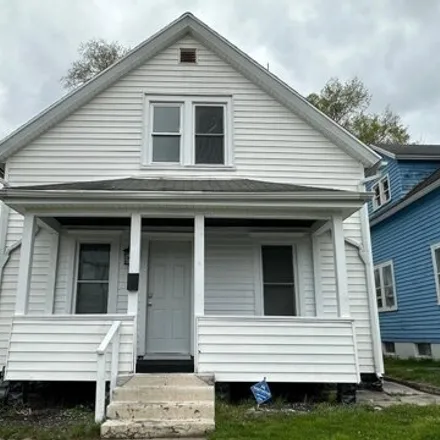 Buy this 3 bed house on 718 West Dubail Street in South Bend, IN 46613