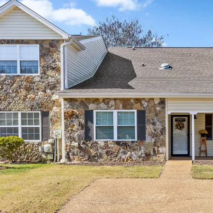 Buy this 3 bed townhouse on 6722 Hickory Creek Road in Shallowford Hills, Chattanooga