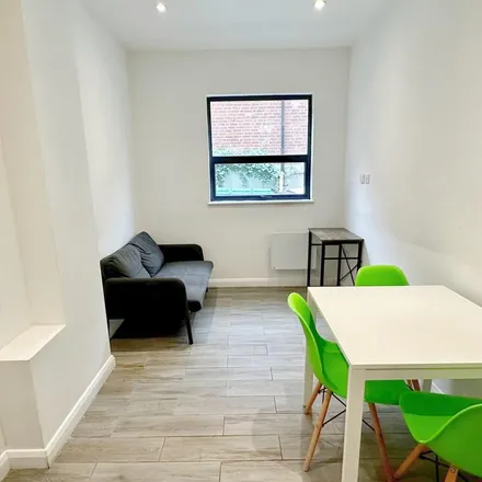 Rent this 3 bed apartment on 177 Forest Road West in Nottingham, NG7 4GT