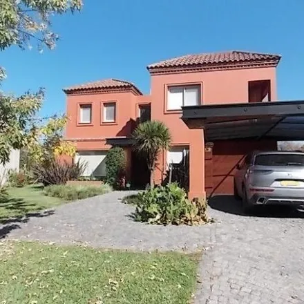 Rent this 5 bed house on unnamed road in Partido del Pilar, B1669 CKH Manuel Alberti