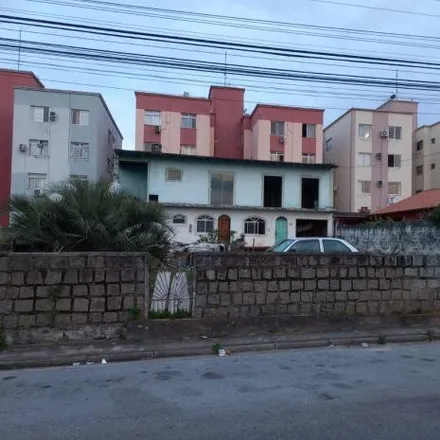 Buy this 5 bed house on Rua Célio Oliveira da Veiga in Jardim Cidade de Florianópolis, São José - SC
