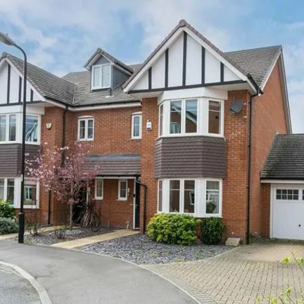 Buy this 3 bed duplex on Boxall Way in Slough, SL3 7RQ