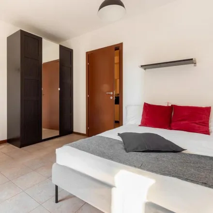 Image 1 - Kiko, Corso Vercelli, 20, 20145 Milan MI, Italy - Room for rent