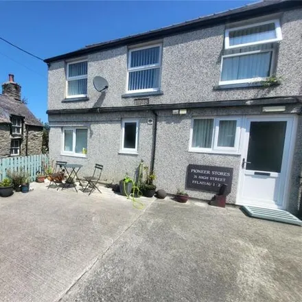 Image 6 - 17 High Street, Cemaes, LL67 0HH, United Kingdom - Townhouse for sale
