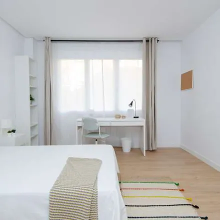 Image 4 - Calle de Hermosilla, 120, 28009 Madrid, Spain - Apartment for rent