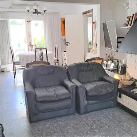 Buy this 2 bed house on Ingeniero Marconi 83 in Partido de San Isidro, B1643 CGT Beccar
