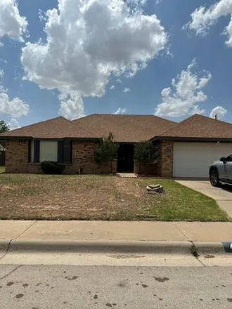 Rent this 3 bed house on 4591 Falcon Place in Midland, TX 79707