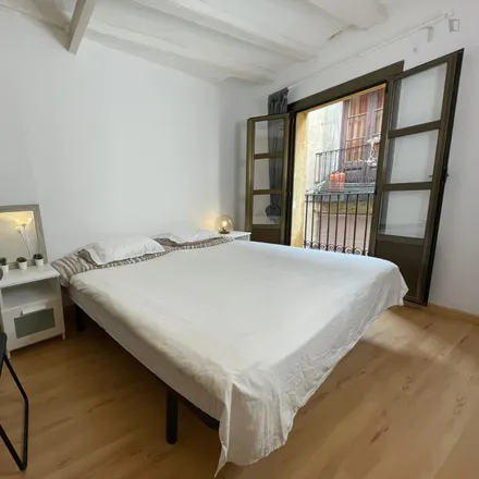 Image 7 - Carrer dels Banys Vells, 15, 08003 Barcelona, Spain - Apartment for rent