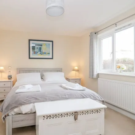 Rent this 2 bed townhouse on Swanage in BH19 1EB, United Kingdom