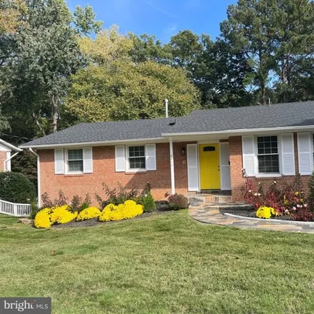 Rent this 4 bed house on 2411 Jackson Parkway in Dunn Loring, Fairfax County