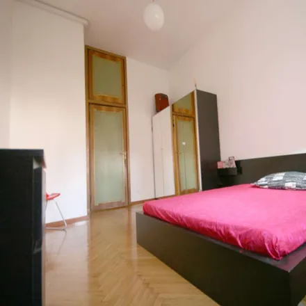 Image 2 - Viale Regina Giovanna, 35, 20129 Milan MI, Italy - Room for rent