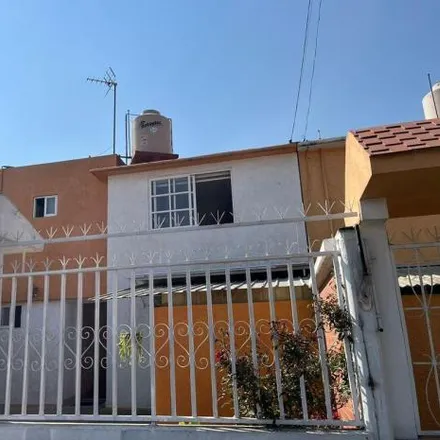 Buy this 3 bed house on Calle Cáncer in Valle de la Hacienda, 54716 Cuautitlán Izcalli