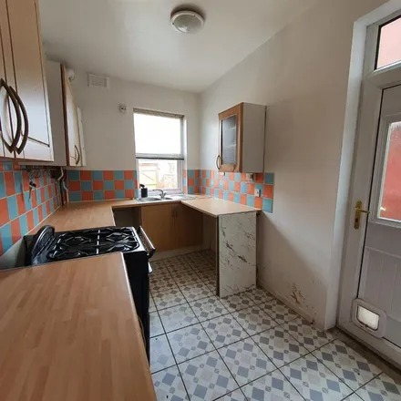 Rent this 2 bed townhouse on St John's Road in Doncaster, DN4 0QL