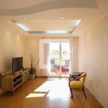 Rent this 3 bed apartment on Rua Guaporé 376 in Santa Maria, São Caetano do Sul - SP