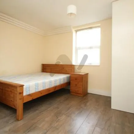 Rent this 3 bed apartment on Blackstock Mews in London, N4 2BQ